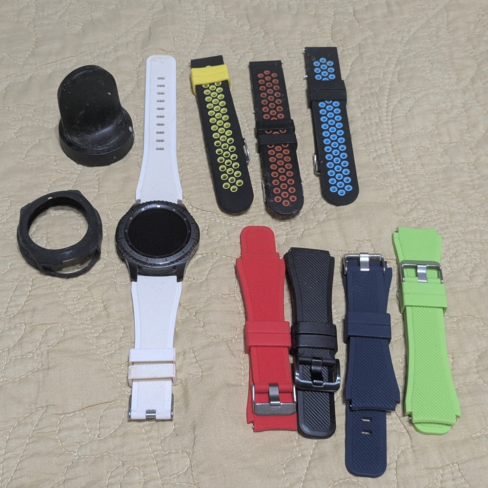 Samsung Smartwatch with Vibrant Band Collection